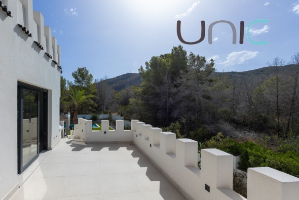 Venta - Villa - Albir