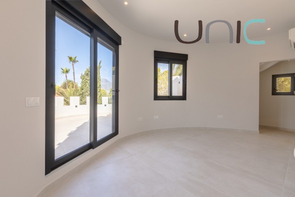 Venta - Villa - Albir