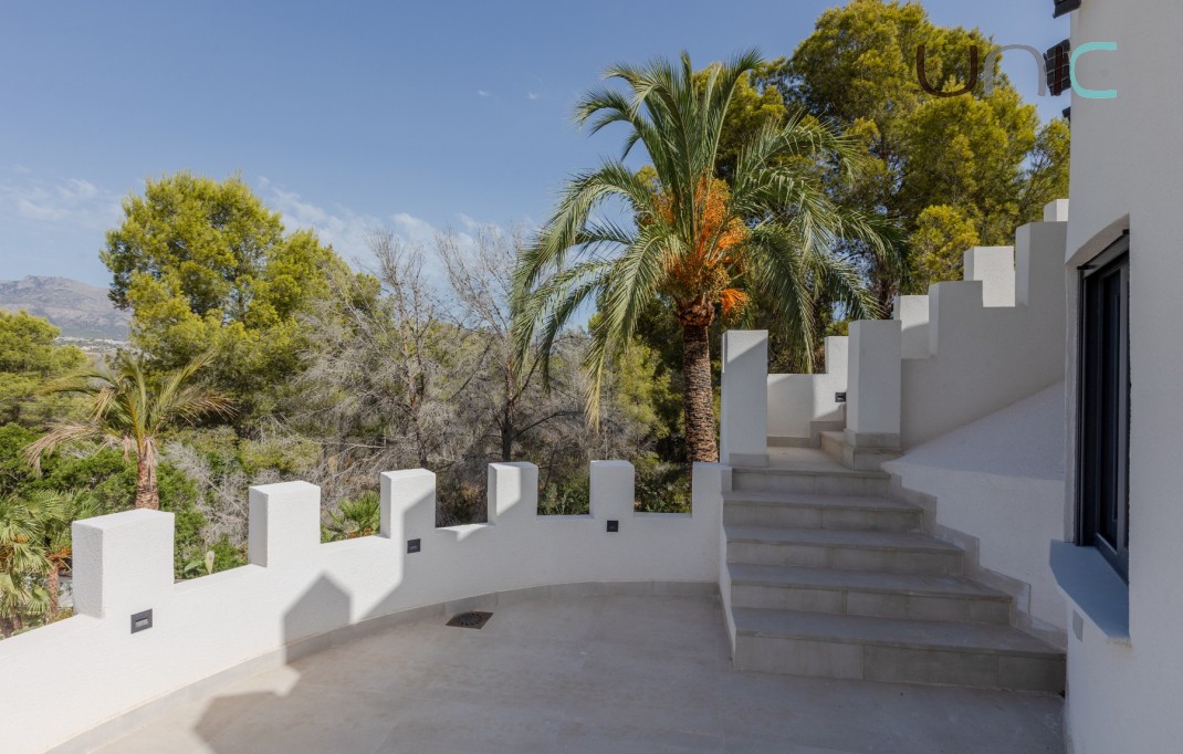 Venta - Villa - Albir
