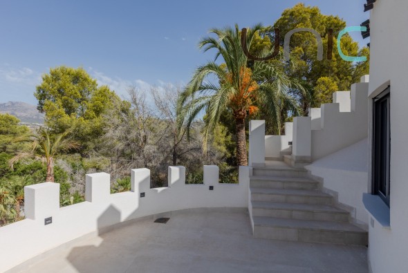 Venta - Villa - Albir