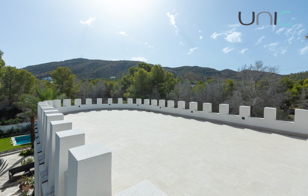 Venta - Villa - Albir