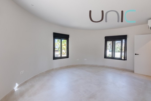 Venta - Villa - Albir