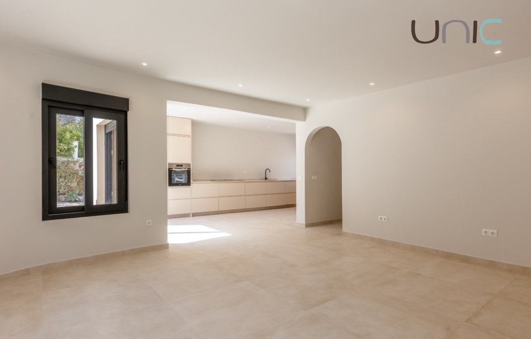 Venta - Villa - Albir