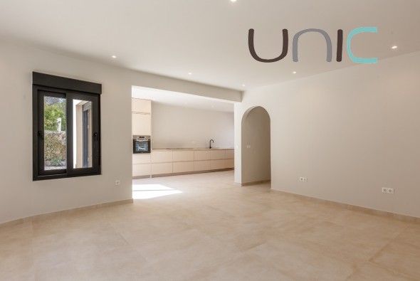 Venta - Villa - Albir