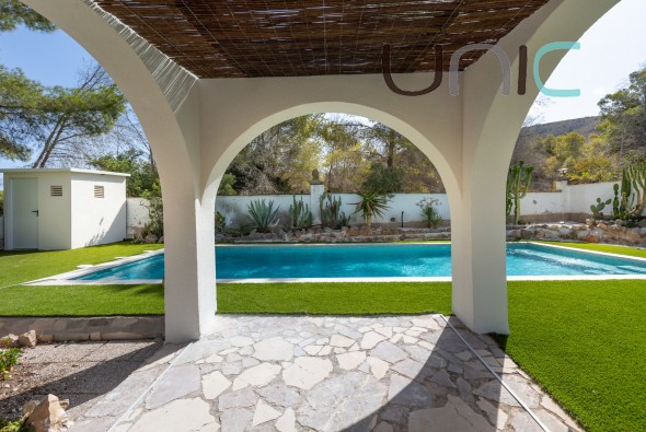 Venta - Villa - Albir