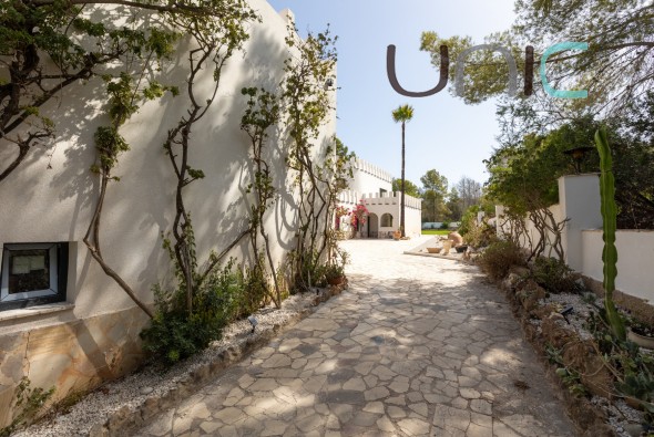 Venta - Villa - Albir