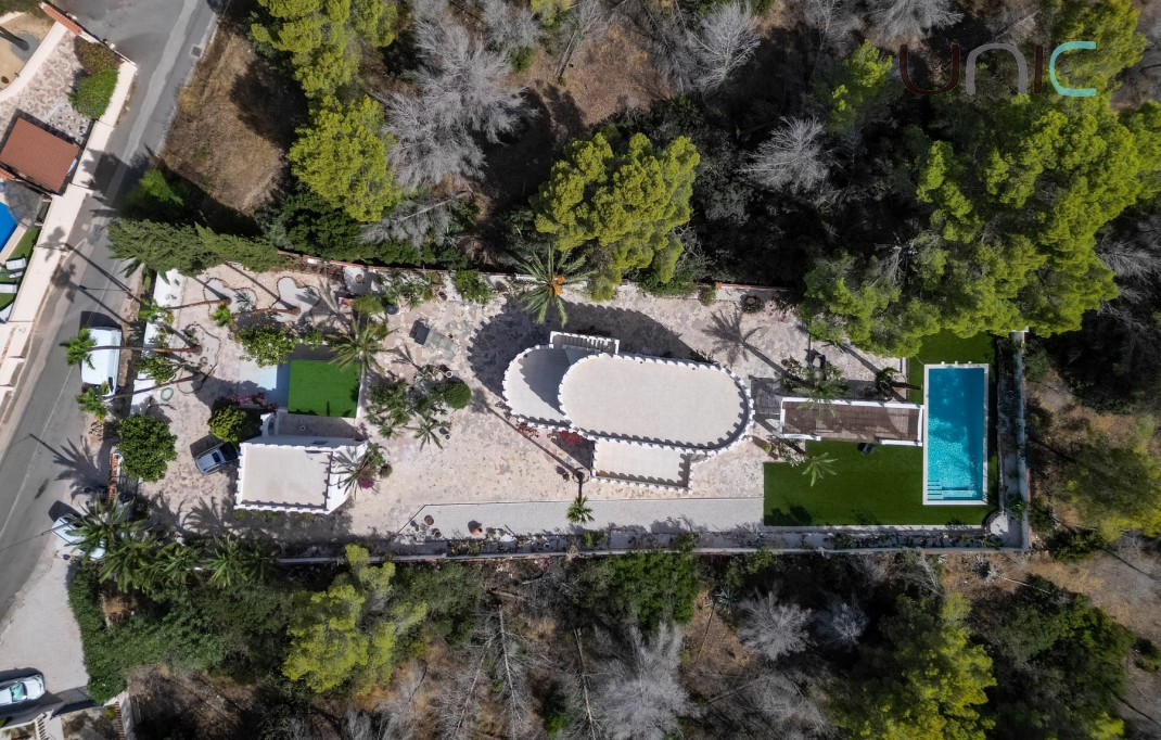 Venta - Villa - Albir