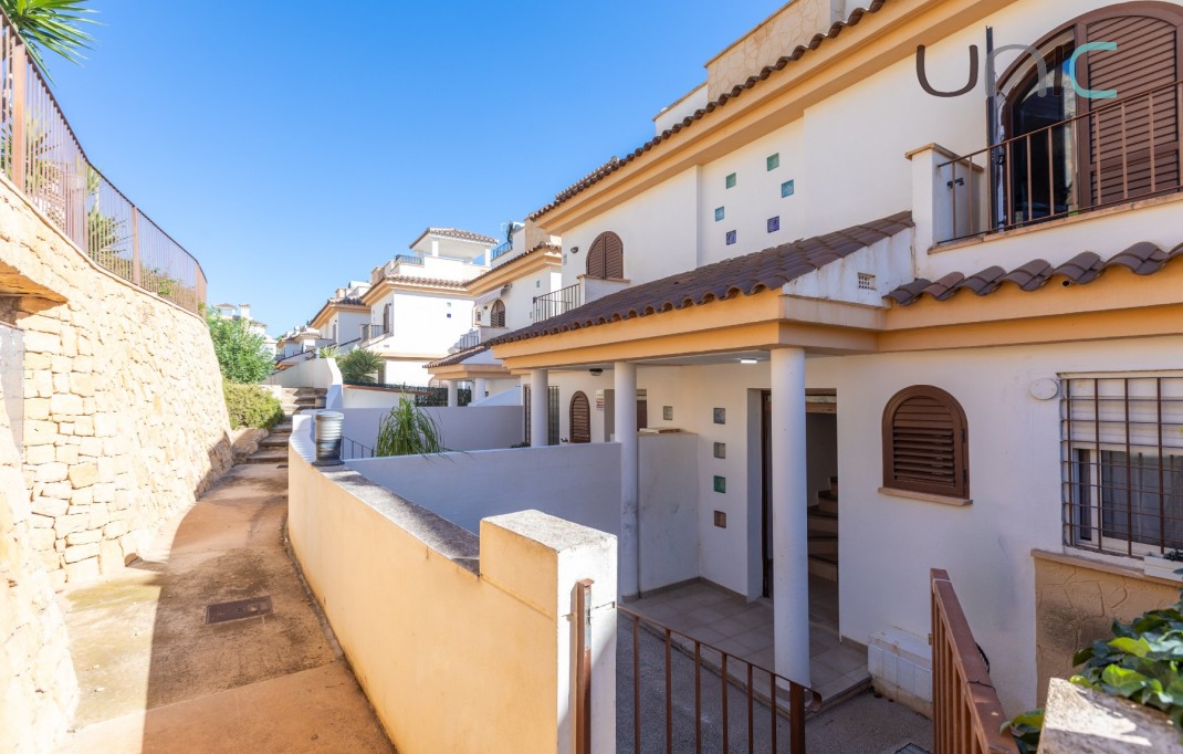 Venta - Casa adosada - Polop