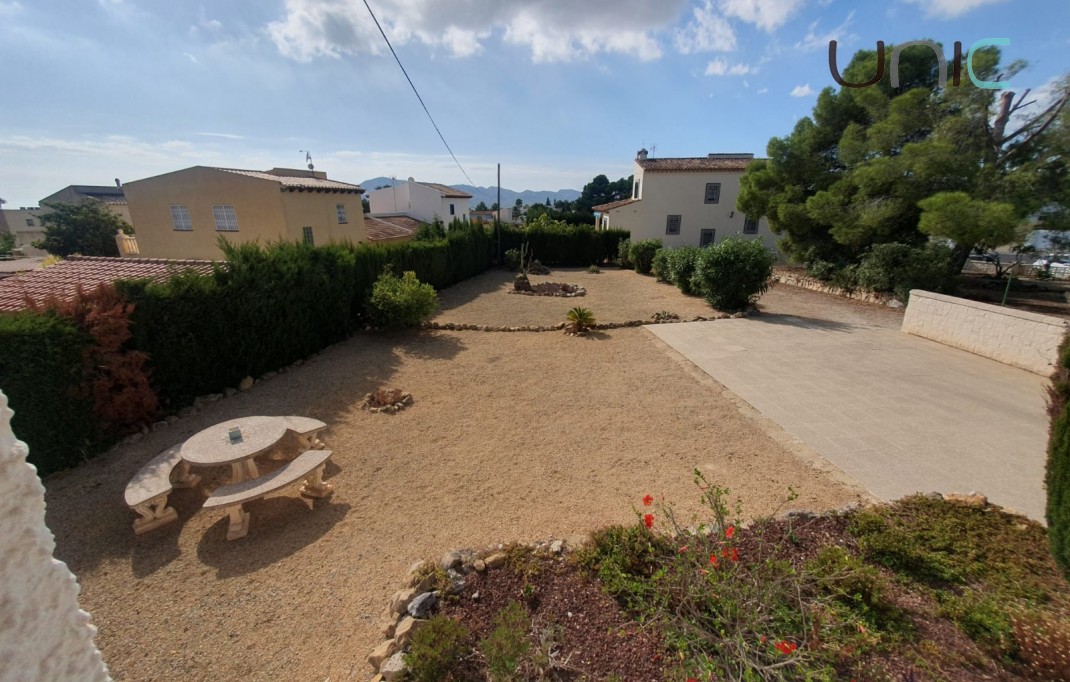 Resale - Villa - La Nucia