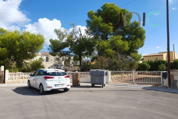 Resale - Villa - La Nucia